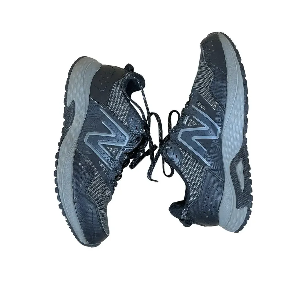 New Balance men’s size